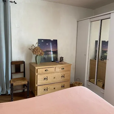 Les Rosiers - Hellebore * Conca